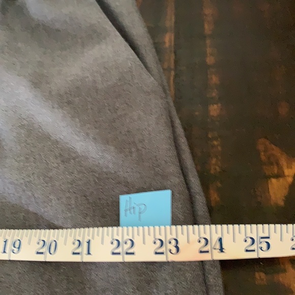 Classic Collection grey pant with elastic waist - Picture 10 of 12